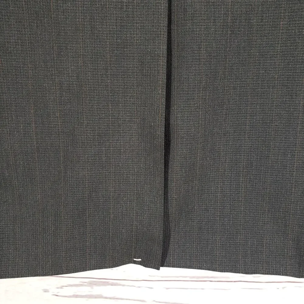 Kilburne and Finch Men's Gray Pinstriped Wool Blend Blazer Jacket Size 43R/W37